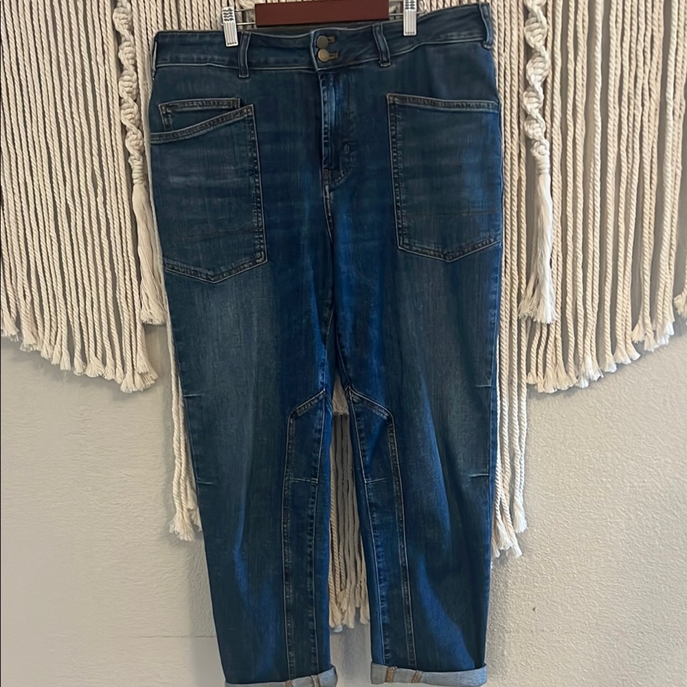 Anthropologie The Wanderer Jeans NWOT SZ 31 New Vintage Wash